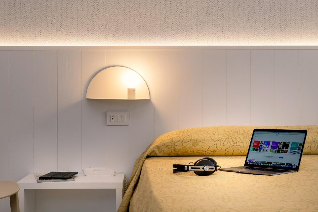 Hotel Astor ريميني المظهر الخارجي الصورة