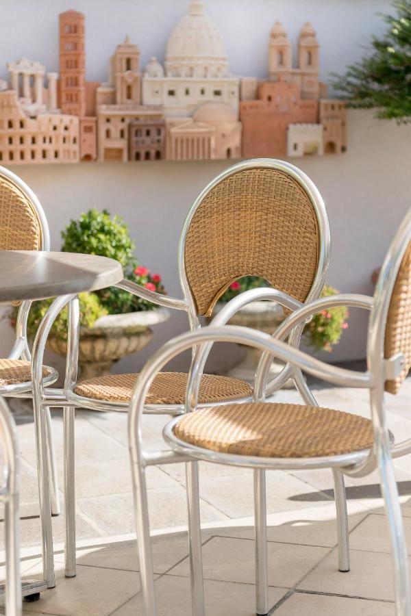 Hotel Astor ريميني المظهر الخارجي الصورة